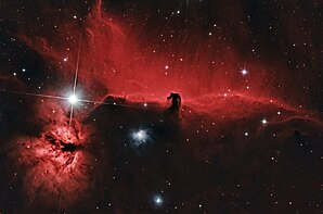 Hobusepea ja Leegi udukogud Orioni tähtkujus. Pildistatud 25. jaanuaril 2022 Tõrvas