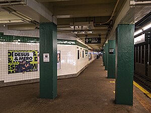 IND Culver Carroll Street Southbound Platform.jpg