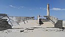 Ruinen der Fischmehlfabrik auf der Ilha dos Tigres
