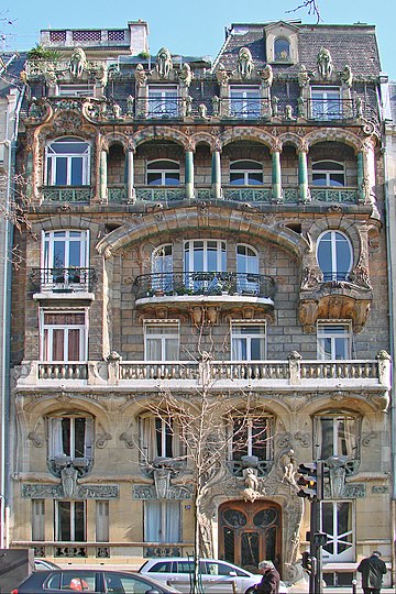 Facade of the Lavirotte Building by Jules Lavirotte, 29, avenue Rapp, Paris (1901)
