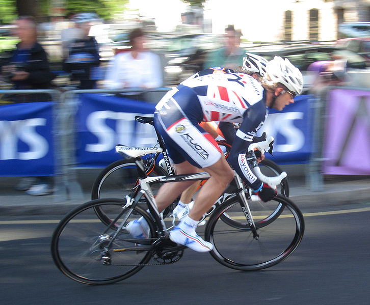 File:Jersey Town Criterium 2011 80.jpg