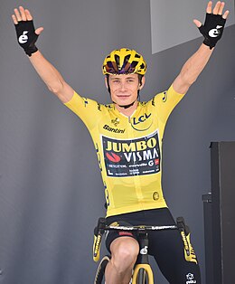 Jonas_Vingegaard_-_Vainqueur_du_Tour_de_France_2023.jpg