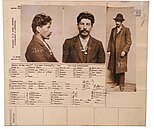 Informasjonskort med «mug shot» (arrestantfoto) av Josef Stalin i registeret til tsarens sikkerhetstjeneste 1911. Stalin ble Sovjetunionens diktator fra 1924 til 1953