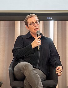 Angwin speaking at a Wikipedia event at the Columbia Journalism School in 2024 Julia Angwin at Wikipedia Day 2024 (40229).jpg