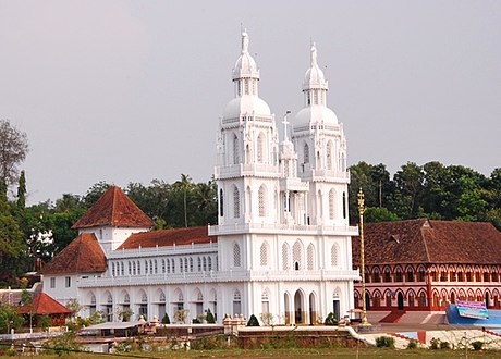 Marth Mariam Syro-Malabar Church, Kuravilangad