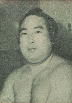 Kiyoenami 1955 Scan10008.JPG