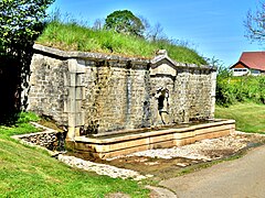 Fontaine-réservoir