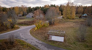 <span class="mw-page-title-main">Lahe, Lääne-Viru County</span> Village in Estonia
