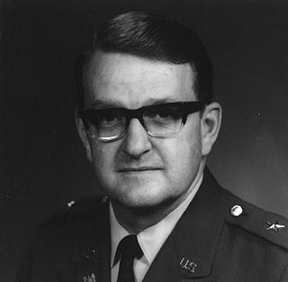 <span class="mw-page-title-main">Leonard C. Ward</span> US Army officer (1917–2001)