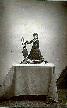 לוסיה סראטה (תצלום משנת 1879)