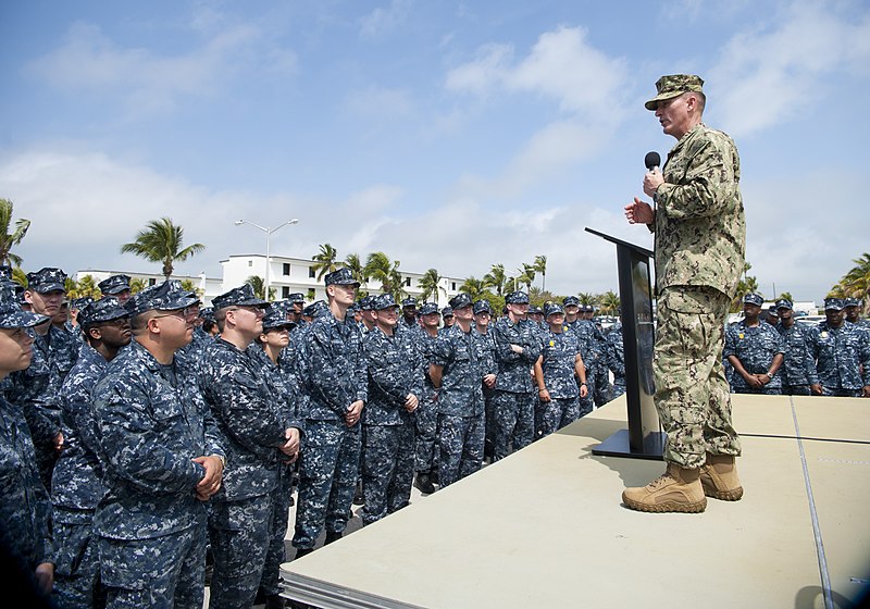 File:MCPON meets with Sailors during a visit to Naval Air Station Key West. (26059890602).jpg