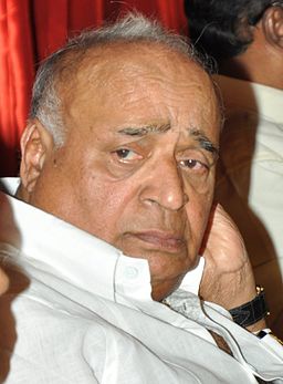 MP VEERENDRAKUMAR DSC 0070