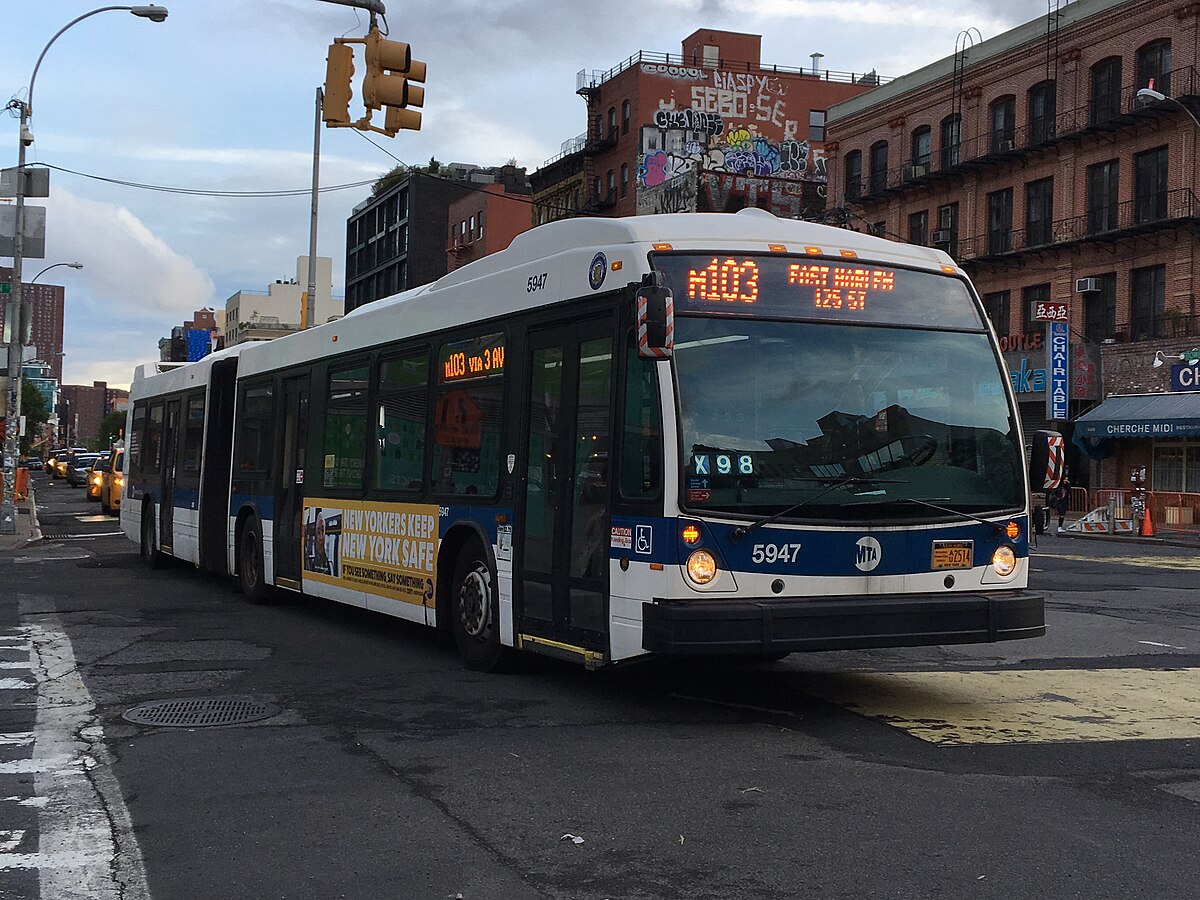 File:MTA NYC Bus M103 bus passing Houston St.jpg - Wikimedia Commons.