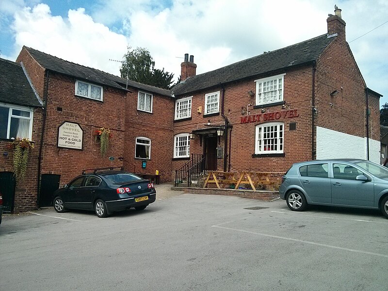 File:Malt shovel in Spondon.jpg