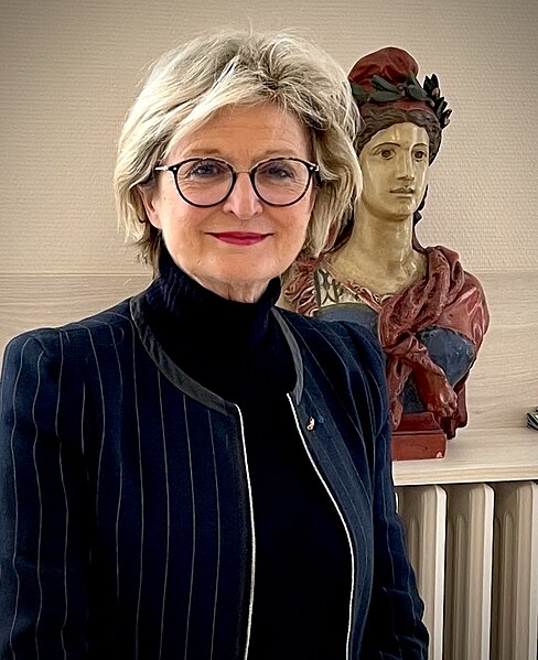 File:Marie-Claude Jarrot.jpg