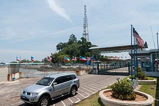 <span class="mw-page-title-main">Menumbok</span> Place in Sabah, Malaysia