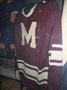 Maroons' jersey at International Hockey Hall of Fame Montreal Maroons jersey at IHHOF.JPG
