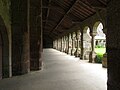 Mortain - Abbaye Blanche - cloître.JPG