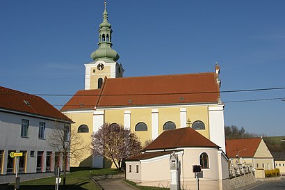 How to get to Ottenthal with public transit - About the place