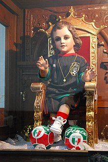 Child Jesus images in Mexico - Wikipedia