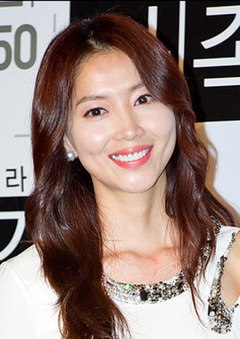 Oh Yoon-ah in March 2012