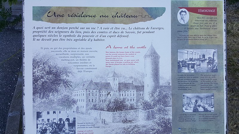 File:Panneau historique "Une résidence au château" - Faverges-Seythenex.jpg