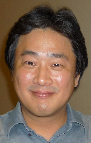 File:Park Chan-wook at San Diego Comic-Con 2009.PNG