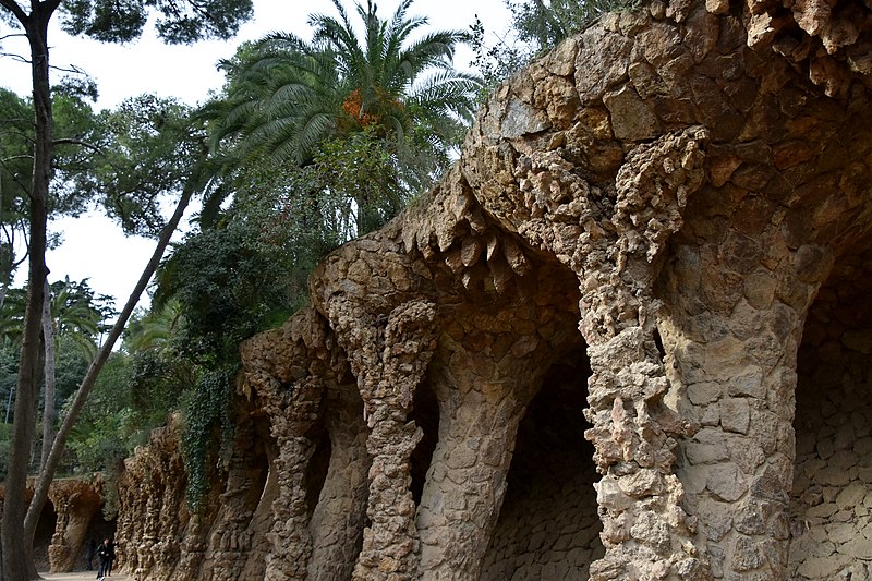 File:Park Guell, Gaudi, begun in 1900 (36) (30423768973).jpg