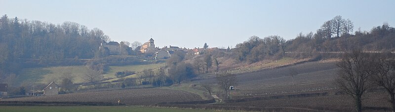 File:Paysage de Saint Ythaire.JPG