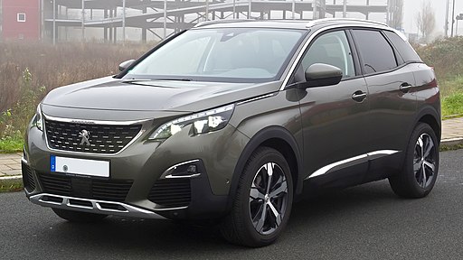 Peugeot 3008 BlueHDi 150 Allure (II) – Frontansicht, 2. Dezember 2017, Düsseldorf (colour corrected)