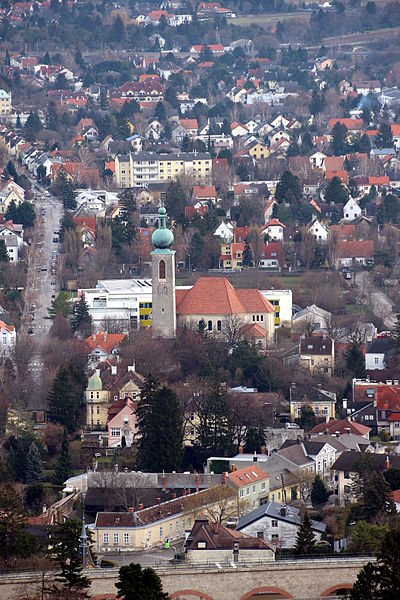 File:Pfarrkirche hl. Christoph, Baden 01.JPG