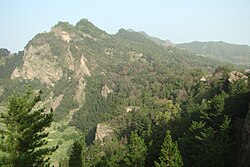 Pico da Cruz, visto desde la Estrada da Corda