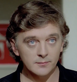 300px-Profondo_rosso_%281975%29_David_Hemmings_%282%29_%28cropped%29.png