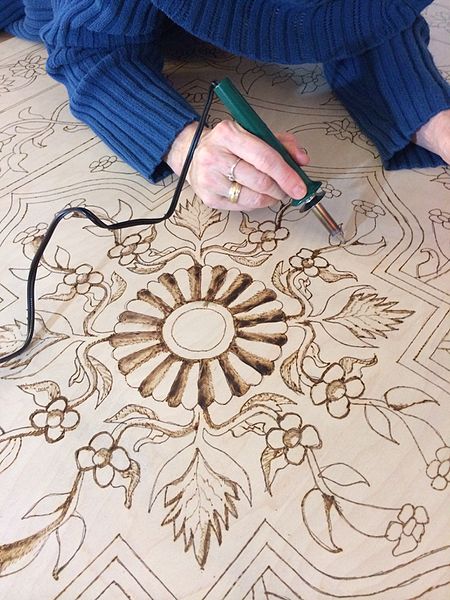 File:Pyrographic oriental rug design.jpg