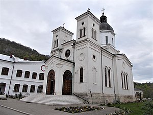 RO VLBistrița Monastery.JPG