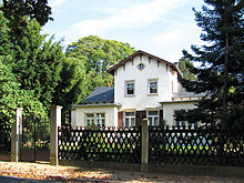 Radebeul Villa Bennostraße 2 Hoflößnitzstraße.jpg