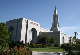 A Redlands Mormon Temple cikk illusztráló képe