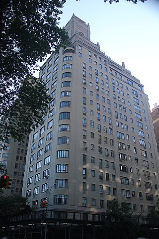 <span class="mw-page-title-main">The Normandy</span> Apartment building in Manhattan, New York