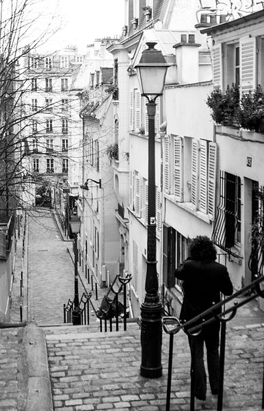 File:Rue André-Antoine, Paris February 2013.jpg