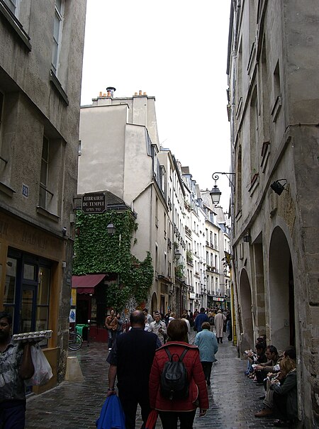 Rue des rosiers