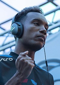 Samsora at Frostbite 2020 (cropped).jpg