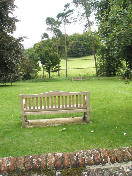 File:Seats in Chawton Recreation Ground - geograph.org.uk - 938043.jpg