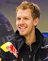 En 2013, el alemán Sebastian Vettel también se convirtió en 4 veces campeón del mundo, con todos los títulos ganados de forma consecutiva.