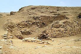 Руины пирамиды Сехемхета в Саккаре