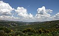 Serra da Estrela-122-Landschaft mit See und Wolken-2011-gje.jpg