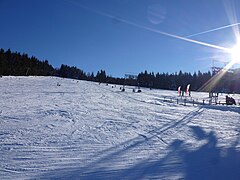 Markbuchen ski slope, Markbuchenlift I on the right, Markbuchenlift II on the left