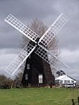 Windmill SmockMillLaceyGreen(AndrewSmith)Apr2006.jpg