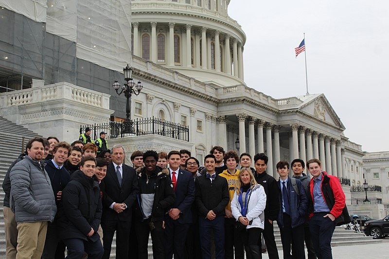 File:Students from De La Salle High School meet with Mark DeSaulnier.jpg