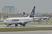 YR-BGH - B737 - Tarom