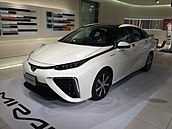 Toyota mirai 2015photo.JPG